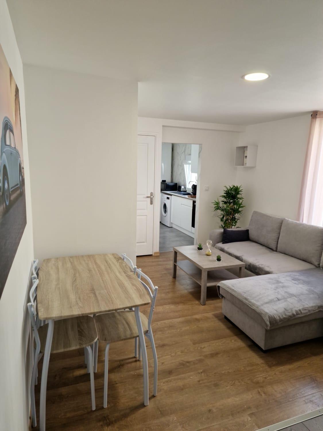 Appartement Hyper Centre Cosy Avec Balcon 沙托丹 外观 照片
